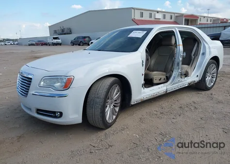 2014 Chrysler 300C из США, поврежденный, VIN 2C3CCAEG5EH220130